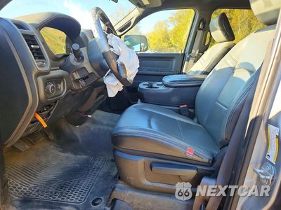 Zdjęcie 7 z 12 samochodu: 2021 RAM 2500 TRADESMAN VIN:3C6UR5HJ6MG545789 - miniatura