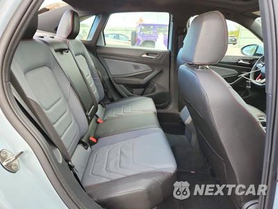 Zdjęcie 10 z 12 samochodu: 2025 VOLKSWAGEN JETTA GLI AUTOBAHN VIN:3VW1T7BU5SM047073 - miniatura