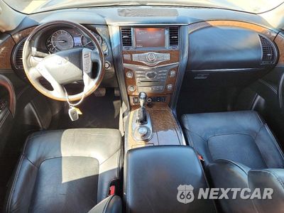 Zdjęcie 8 z 13 samochodu: 2017 INFINITI QX80 BASE VIN:JN8AZ2NE1H9153539 - miniatura