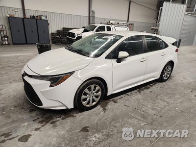 2022 TOYOTA COROLLA LE 5YFEPMAE9NP318005 - główne zdjęcie licytacji z USA - miniatura
