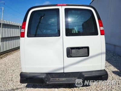 Zdjęcie 6 z 13 samochodu: 2025 CHEVROLET EXPRESS G2500 VIN:1GCWGBF75S1181101 - miniatura