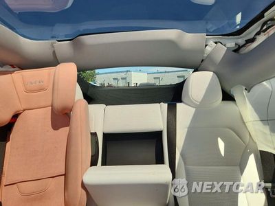 Zdjęcie 10 z 13 samochodu: 2026 TESLA MODEL Y VIN:7SAYGDED2TF442207 - miniatura