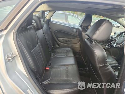 Zdjęcie 10 z 12 samochodu: 2014 FORD FIESTA TITANIUM VIN:3FADP4CJ3EM194879 - miniatura