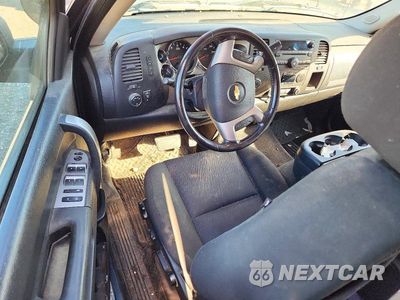 Zdjęcie 8 z 12 samochodu: 2012 CHEVROLET SILVERADO K1500 LT VIN:1GCRKSE79CZ141166 - miniatura
