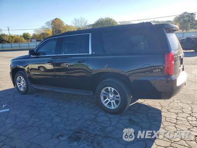 Drugie zdjęcie samochodu z przodu: 2016 CHEVROLET SUBURBAN C1500 LT VIN:1GNSCHKC9GR119152 - miniatura