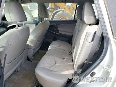 Zdjęcie 10 z 12 samochodu: 2012 TOYOTA RAV4 BASE VIN:2T3BF4DV3CW241295 - miniatura