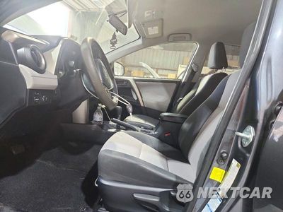 Zdjęcie 7 z 13 samochodu: 2015 TOYOTA RAV4 LE VIN:JTMBFREV3FD146653 - miniatura