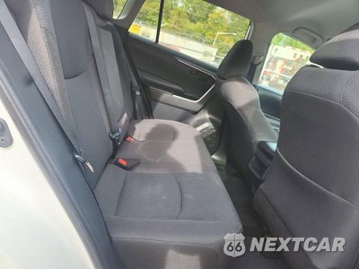 Zdjęcie 10 z 12 samochodu: 2019 TOYOTA RAV4 LE VIN:2T3H1RFV7KC021077 - miniatura