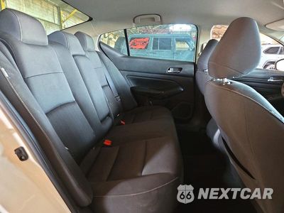 Zdjęcie 10 z 12 samochodu: 2020 NISSAN ALTIMA S VIN:1N4BL4BV7LC282064 - miniatura