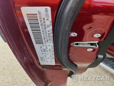 Zdjęcie 13 z 13 samochodu: 2017 RAM 1500 SLT VIN:3C6RR6LT7HG573238 - miniatura