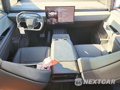 Zdjęcie 8 z 13 samochodu: 2026 TESLA CYBERTRUCK VIN:7G2CEHEDXTA098589 - miniatura