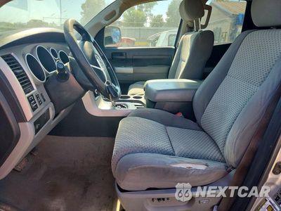 Zdjęcie 7 z 12 samochodu: 2008 TOYOTA TUNDRA SR5 VIN:5TFBT54138X011108 - miniatura