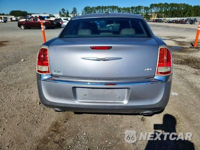 Zdjęcie 6 z 12 samochodu: 2013 CHRYSLER 300 VIN:2C3CCAAG1DH627074 - miniatura