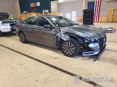 Czwarte zdjęcie samochodu z boku: 2024 NISSAN ALTIMA SV VIN:1N4BL4DV3RN400458 - miniatura