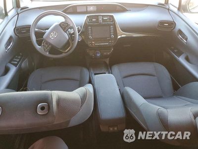 Zdjęcie 8 z 13 samochodu: 2021 TOYOTA PRIUS L ECO VIN:JTDKAMFU2M3133838 - miniatura