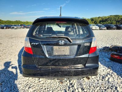 Zdjęcie 6 z 12 samochodu: 2011 HONDA FIT SPORT VIN:JHMGE8H50BS004683 - miniatura