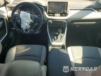 Zdjęcie 8 z 13 samochodu: 2021 TOYOTA RAV4 XLE PREMIUM VIN:2T3A1RFV3MC180537 - miniatura