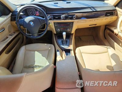 Zdjęcie 8 z 13 samochodu: 2009 BMW 328 I VIN:WBAPH73599A173799 - miniatura