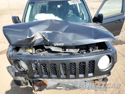 Zdjęcie 12 z 13 samochodu: 2011 JEEP PATRIOT SPORT VIN:1J4NT1GA8BD112763 - miniatura