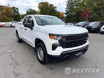 Czwarte zdjęcie samochodu z boku: 2023 CHEVROLET SILVERADO K1500 VIN:1GCRDAEK1PZ196452 - miniatura
