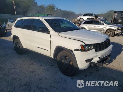 Czwarte zdjęcie samochodu z boku: 2019 JEEP GRAND CHEROKEE LAREDO VIN:1C4RJFAG0KC640617 - miniatura