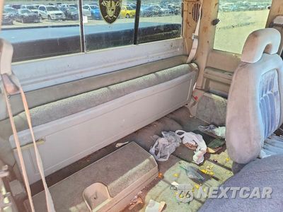 Zdjęcie 10 z 12 samochodu: 1993 GMC SIERRA 150 VIN:2GTEC19Z9P1525531 - miniatura