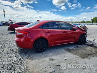 Trzecie zdjęcie samochodu z tyłu: 2020 TOYOTA COROLLA LE VIN:JTDEPRAE0LJ001647 - miniatura