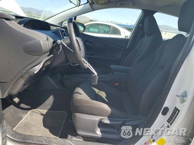 Zdjęcie 7 z 12 samochodu: 2019 TOYOTA PRIUS LE VIN:JTDKARFU5K3079350 - miniatura