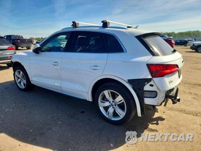Drugie zdjęcie samochodu z przodu: 2019 AUDI Q5 PREMIUM VIN:WA1ANAFY4K2110298 - miniatura