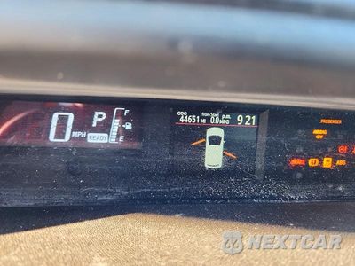 Zdjęcie 9 z 12 samochodu: 2015 TOYOTA PRIUS C ONE VIN:JTDKDTB34F1113183 - miniatura