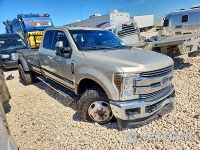 Czwarte zdjęcie samochodu z boku: 2018 FORD F350 SUPER DUTY VIN:1FT8X3DT1JEB49753 - miniatura