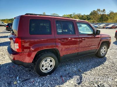 Trzecie zdjęcie samochodu z tyłu: 2016 JEEP PATRIOT SPORT VIN:1C4NJPBA3GD527826 - miniatura