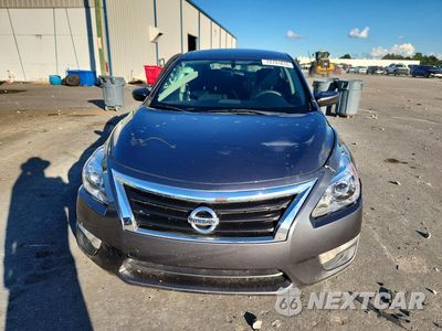 Piąte zdjęcie samochodu w środku: 2015 NISSAN ALTIMA 2.5 S VIN:1N4AL3AP8FC136236 - miniatura