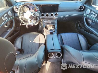 Zdjęcie 8 z 13 samochodu: 2019 MERCEDES-BENZ E 300 4MATIC VIN:WDDZF4KBXKA545914 - miniatura