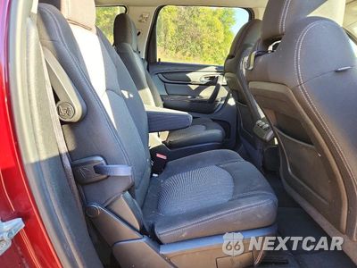 Zdjęcie 11 z 13 samochodu: 2015 CHEVROLET TRAVERSE VIN:1GNKVGKD7FJ352070 - miniatura