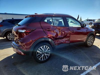 Trzecie zdjęcie samochodu z tyłu: 2023 NISSAN KICKS SV VIN:3N1CP5CV5PL477178 - miniatura