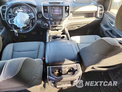 Zdjęcie 8 z 12 samochodu: 2021 RAM 1500 BIG HORN/LONE STAR VIN:1C6SRFMT2MN570068 - miniatura