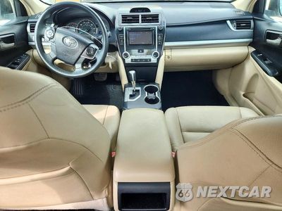 Zdjęcie 8 z 13 samochodu: 2014 TOYOTA CAMRY LE VIN:4T4BF1FK5ER414513 - miniatura