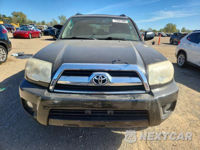 Piąte zdjęcie samochodu w środku: 2006 TOYOTA 4RUNNER SR5 VIN:JTEBU14R360101761 - miniatura