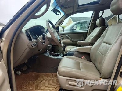 Zdjęcie 7 z 13 samochodu: 2006 TOYOTA SEQUOIA SR5 VIN:5TDBT44A46S264306 - miniatura