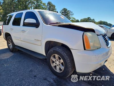 Czwarte zdjęcie samochodu z boku: 2008 GMC YUKON VIN:1GKFC13CX8R231156 - miniatura