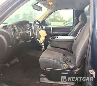 Zdjęcie 7 z 12 samochodu: 2007 CHEVROLET SILVERADO C1500 VIN:1GCEC14C07Z533396 - miniatura