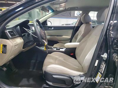 Zdjęcie 7 z 12 samochodu: 2016 KIA OPTIMA LX VIN:5XXGT4L31GG107232 - miniatura