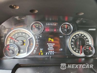 Zdjęcie 9 z 12 samochodu: 2017 RAM 3500 LARAMIE VIN:3C63RRJL3HG743346 - miniatura