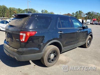 Trzecie zdjęcie samochodu z tyłu: 2017 FORD EXPLORER POLICE INTERCEPTOR VIN:1FM5K8AR3HGC57602 - miniatura