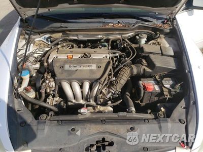 Zdjęcie 11 z 12 samochodu: 2004 HONDA ACCORD EX VIN:1HGCM56614A056332 - miniatura