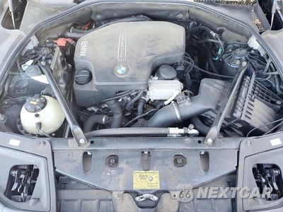 Zdjęcie 11 z 12 samochodu: 2016 BMW 528 XI VIN:WBA5A7C5XGG643215 - miniatura