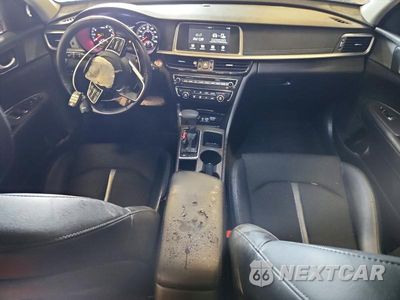 Zdjęcie 8 z 13 samochodu: 2019 KIA OPTIMA S VIN:5XXGT4L31KG358857 - miniatura