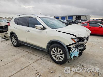 Czwarte zdjęcie samochodu z boku: 2020 NISSAN ROGUE SV VIN:JN8AT2MV1LW132073 - miniatura