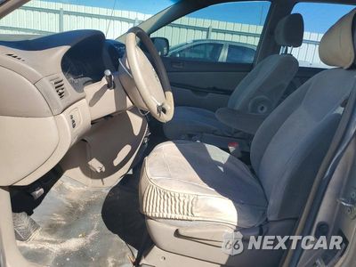 Zdjęcie 7 z 13 samochodu: 2005 TOYOTA SIENNA CE 8 PASSENGER VIN:5TDZA23C95S263159 - miniatura